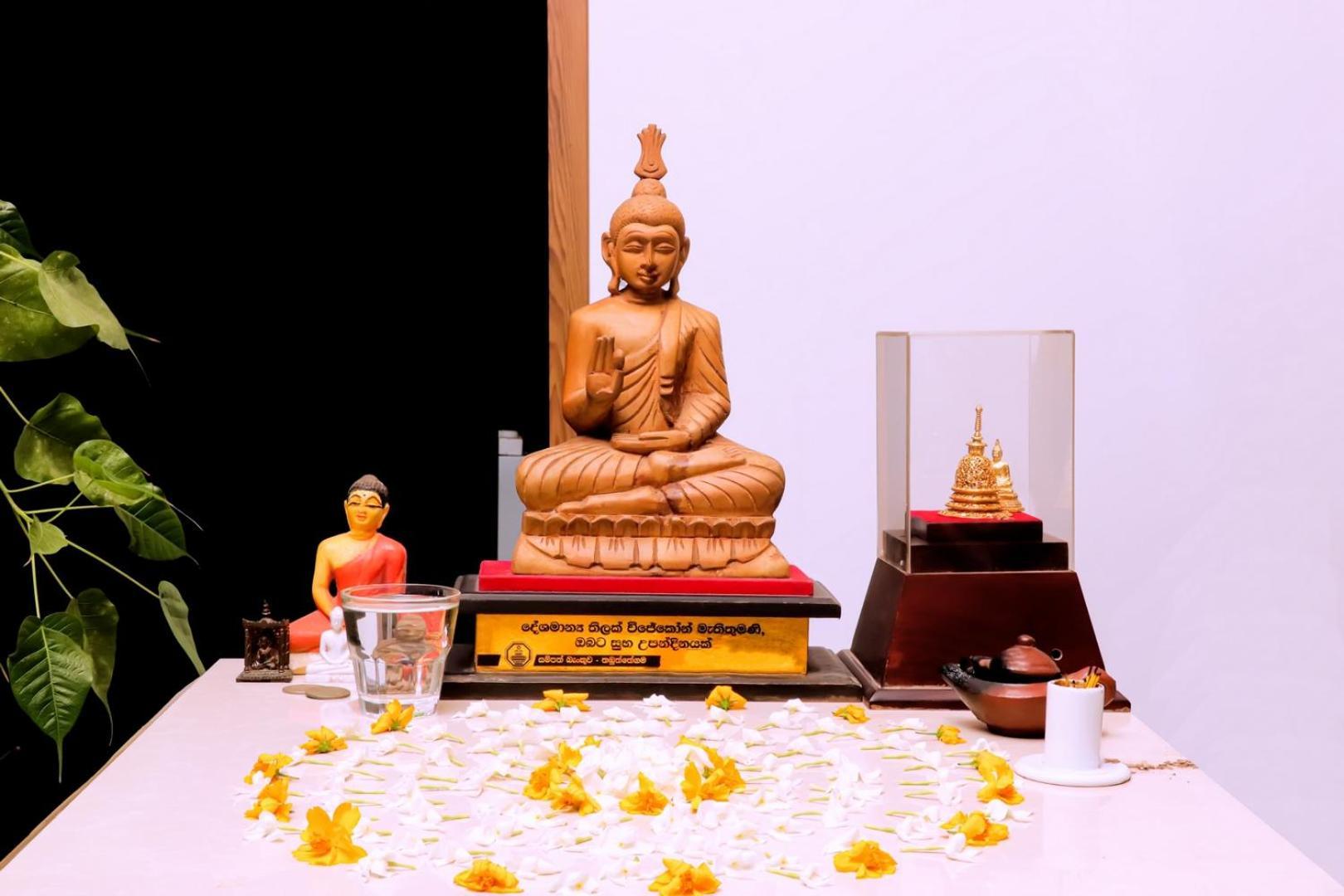 Kanola Luxury Hotel Anuradhapura Esterno foto