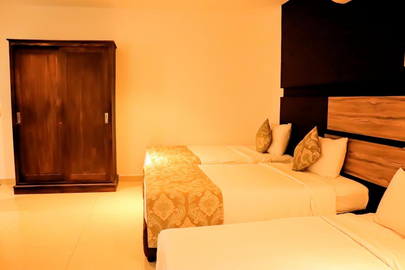 Kanola Luxury Hotel Anuradhapura Esterno foto