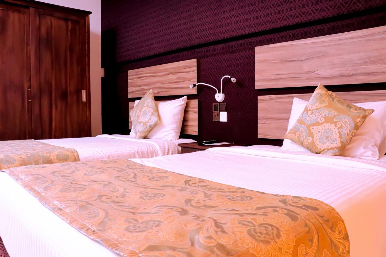 Kanola Luxury Hotel Anuradhapura Esterno foto